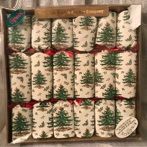 THE OLDE ENGLISH CRACKER COMPANY, by SPODE. Set of 6 Crackers for Holiday Fun.